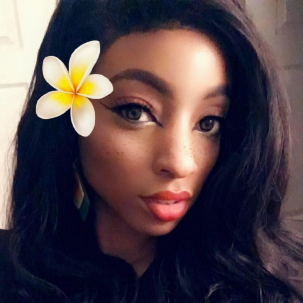 Meet your Posher, Brittney